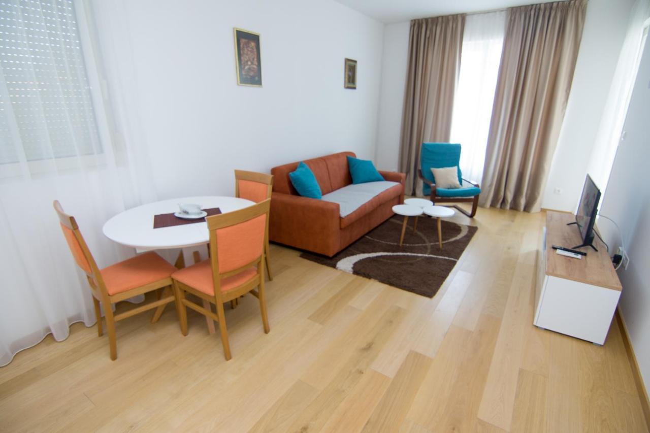 Apartments Milica เบชิชิ ภายนอก รูปภาพ