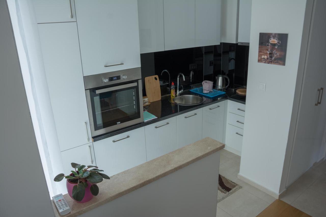 Apartments Milica เบชิชิ ภายนอก รูปภาพ