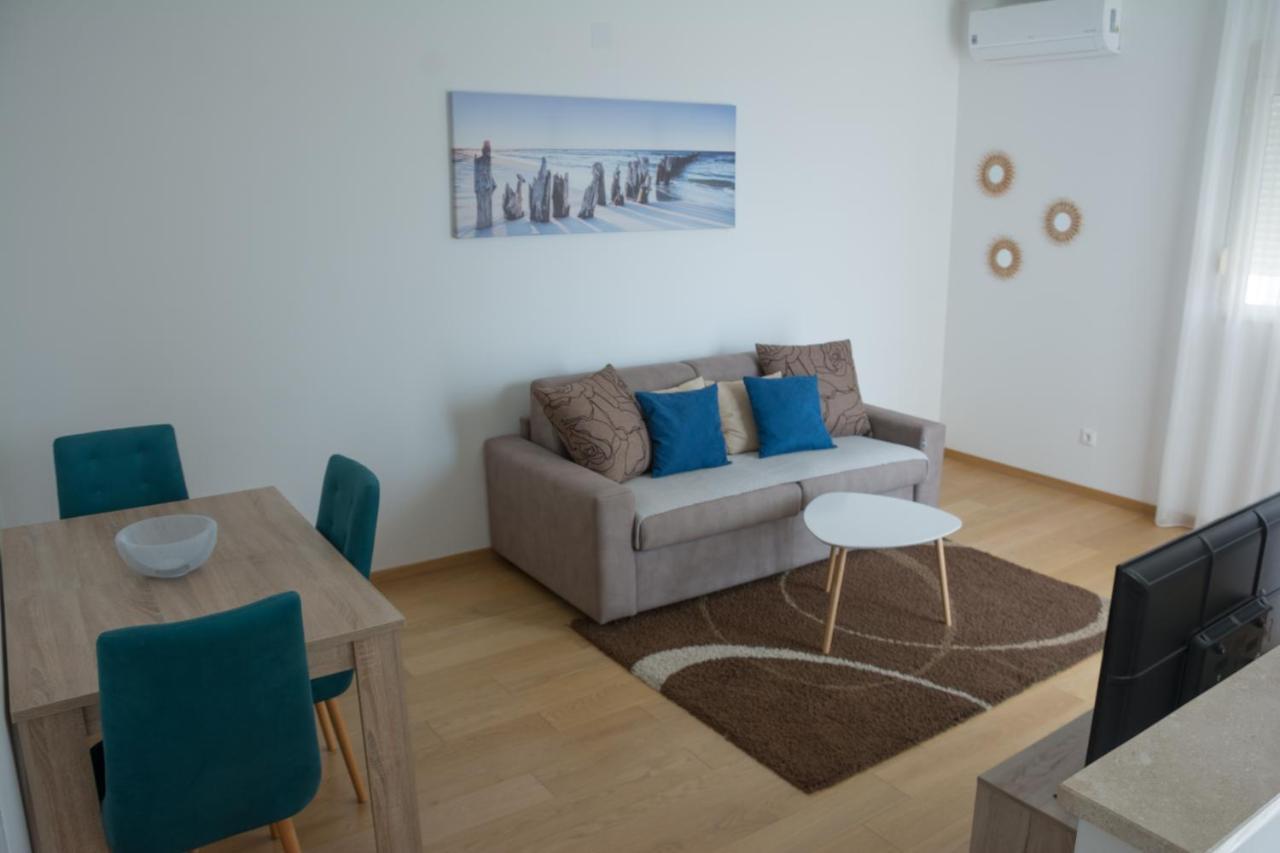 Apartments Milica เบชิชิ ภายนอก รูปภาพ